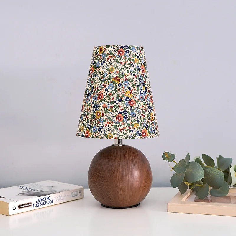 Lampe de table moderne en métal noir avec lumière LED chaude rétro - Luminous Place