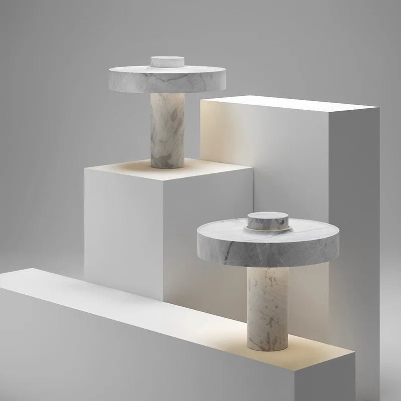 Lampe de table moderne en résine, lumière chaude et économique, ambiance cosy - Luminous Place