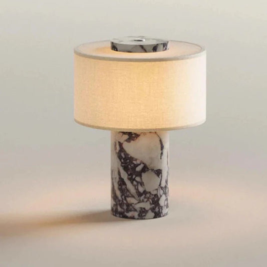 Lampe de table nordique en marbre jaune travertin avec abat - jour tissu, éclairage cosy pour salon et chambre - Luminous Place