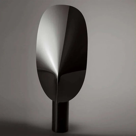 Lampe de table nordique moderne en métal, lumière LED douce pour bureau et chambre - Luminous Place