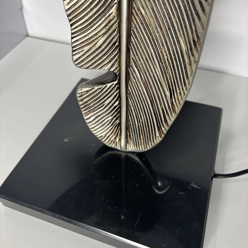 Lampe de table rétro en résine avec base en marbre naturel, lumière chaude relaxante - Luminous Place