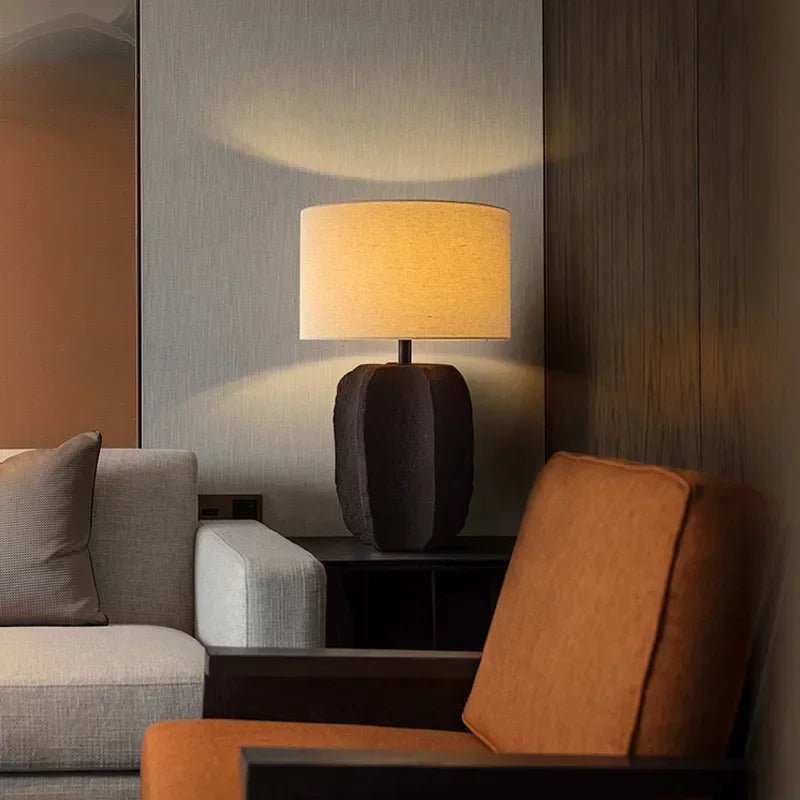 Lampe de table style nordique japonais pour salon et chambre avec éclairage LED chaleureux - Luminous Place