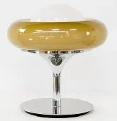 Lampe de table vintage médiévale à intensité variable avec abat - jour en verre pour ambiance chaleureuse - Luminous Place