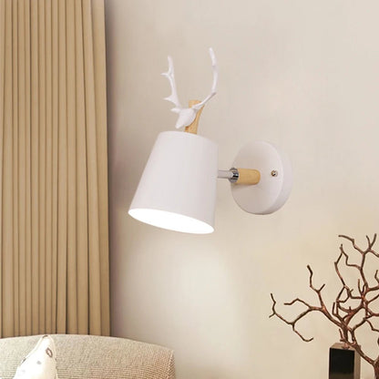 Lampe Enfant Applique Murale Nordique en Bois Cerf LED Réglable - Luminous Place