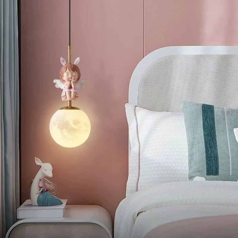 Lampe Enfant LED suspendue moderne en métal pour ambiance cosy - Luminous Place