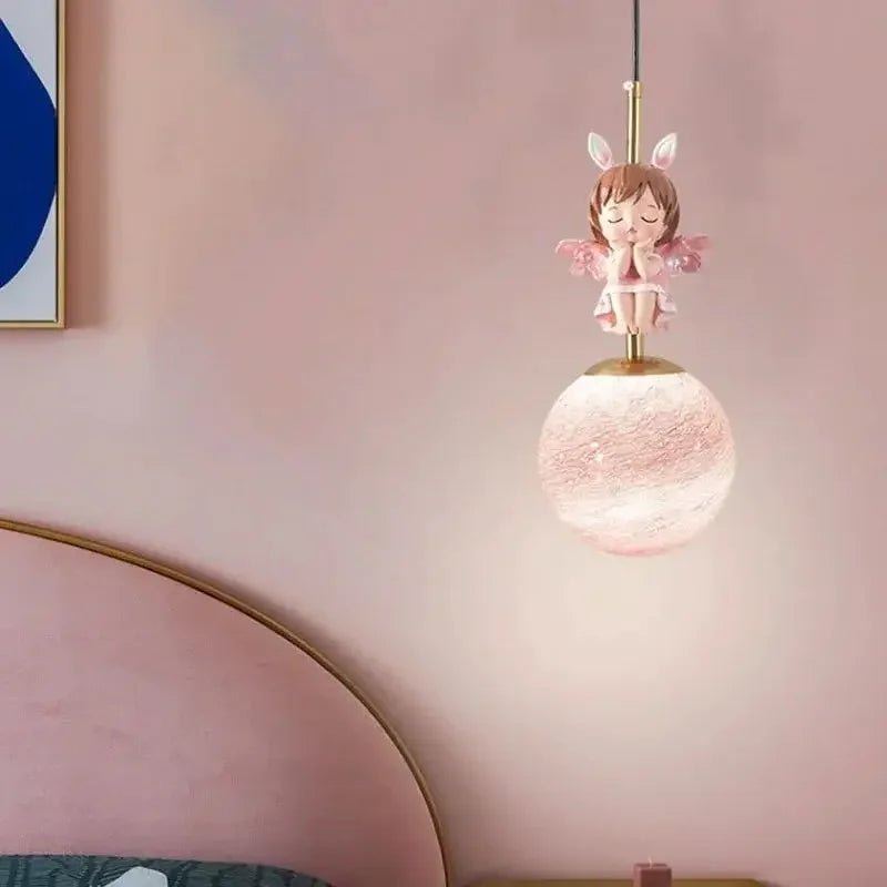Lampe Enfant LED suspendue moderne en métal pour ambiance cosy - Luminous Place