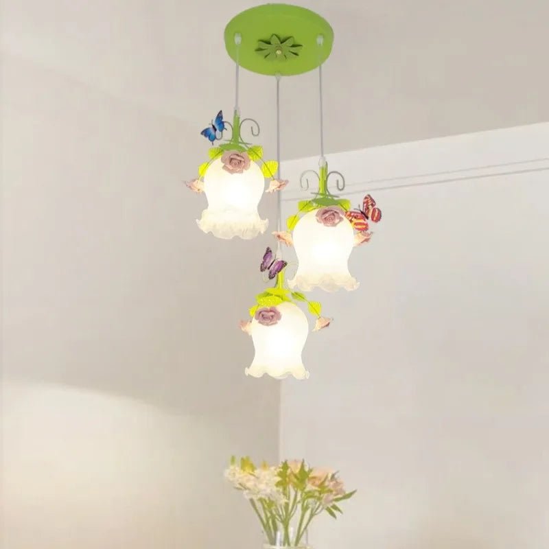 Lampe Enfant Lustre Fer Forgé à Trois Têtes Style Pastoral Rose - Luminous Place