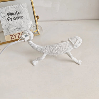 Lampe Enfant murale en résine lézard, lumière LED douce et décorative - Luminous Place