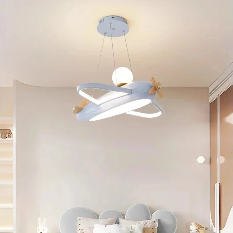 Lampe Enfant Plafonnier LED Design Avion Nordique en Fer et Acrylique, Luminaire Intérieur pour Chambre Enfant - Luminous Place