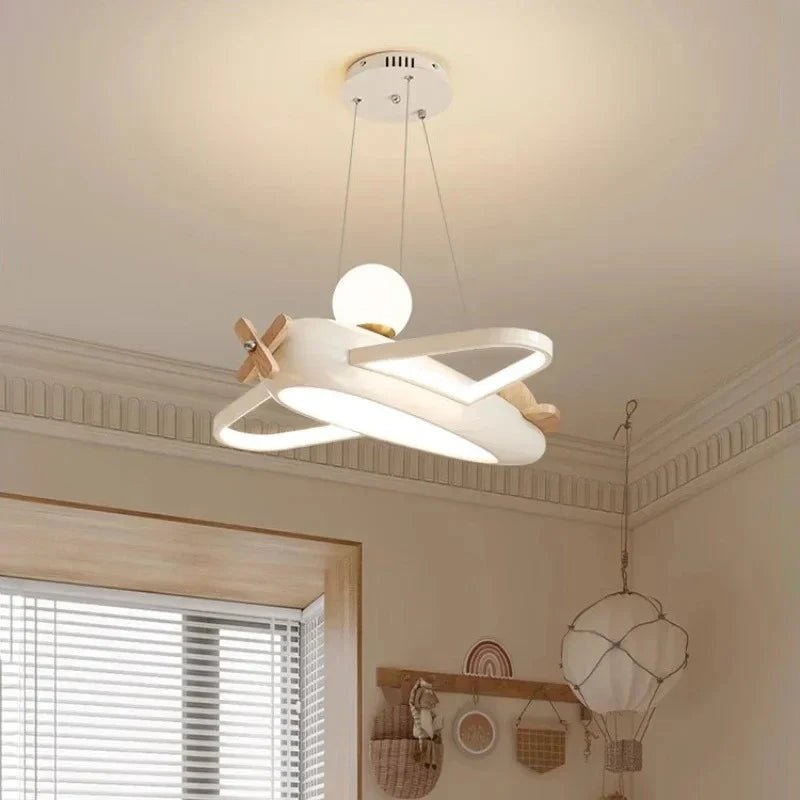 Lampe Enfant Plafonnier LED Design Avion Nordique en Fer et Acrylique, Luminaire Intérieur pour Chambre Enfant - Luminous Place