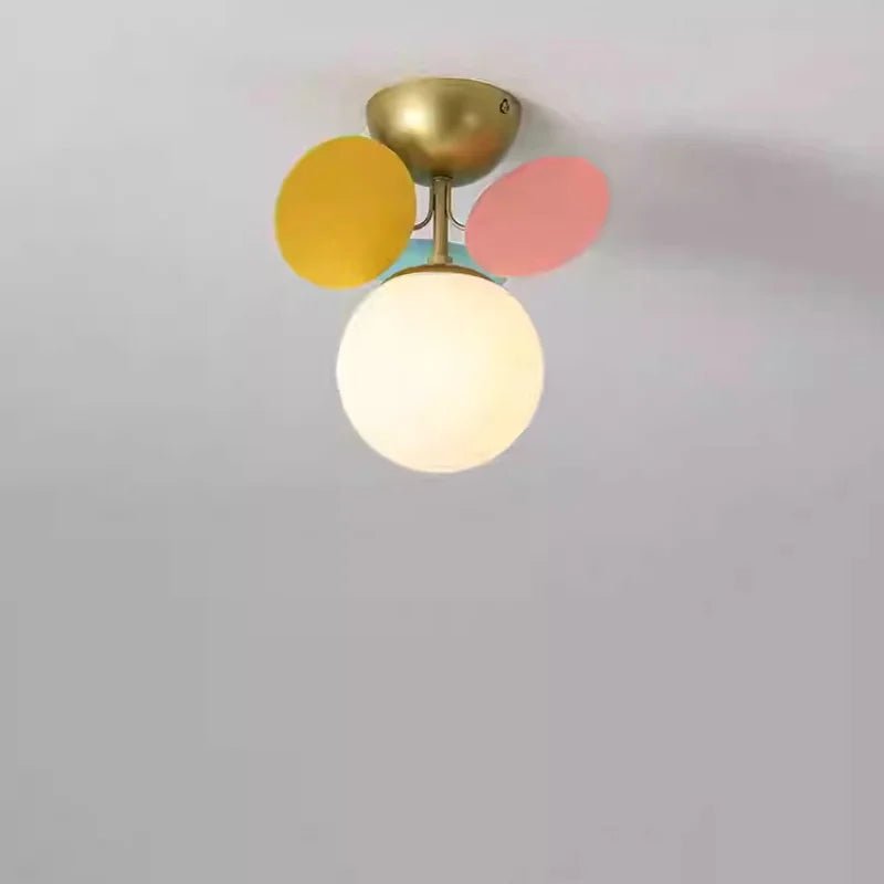 Lampe Enfant plafonnier moderne nordique en métal et verre design créatif - Luminous Place