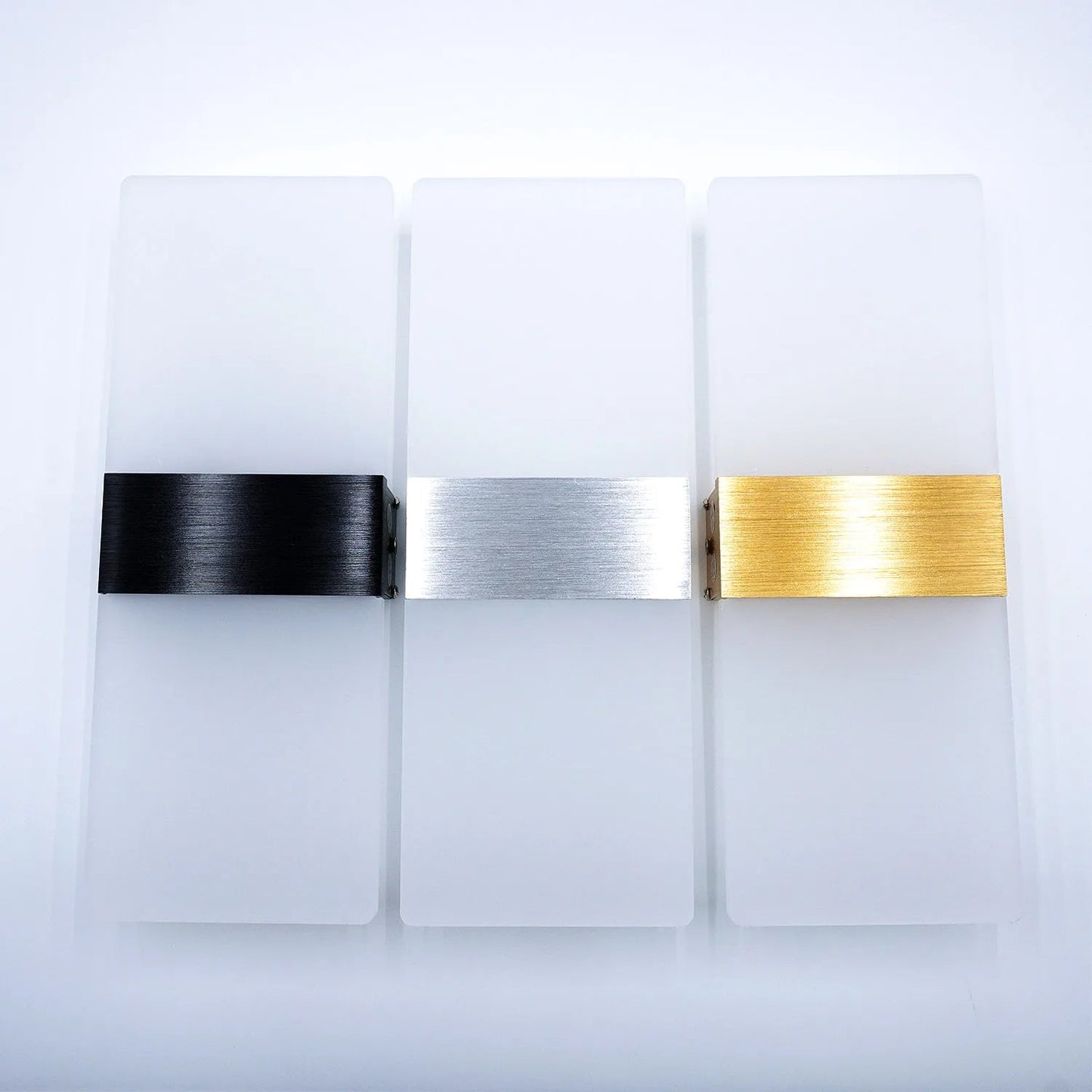 Luminaire Extérieur Applique Murale LED Moderne en Aluminium Acrylique, Lumière Chaude - Luminous Place