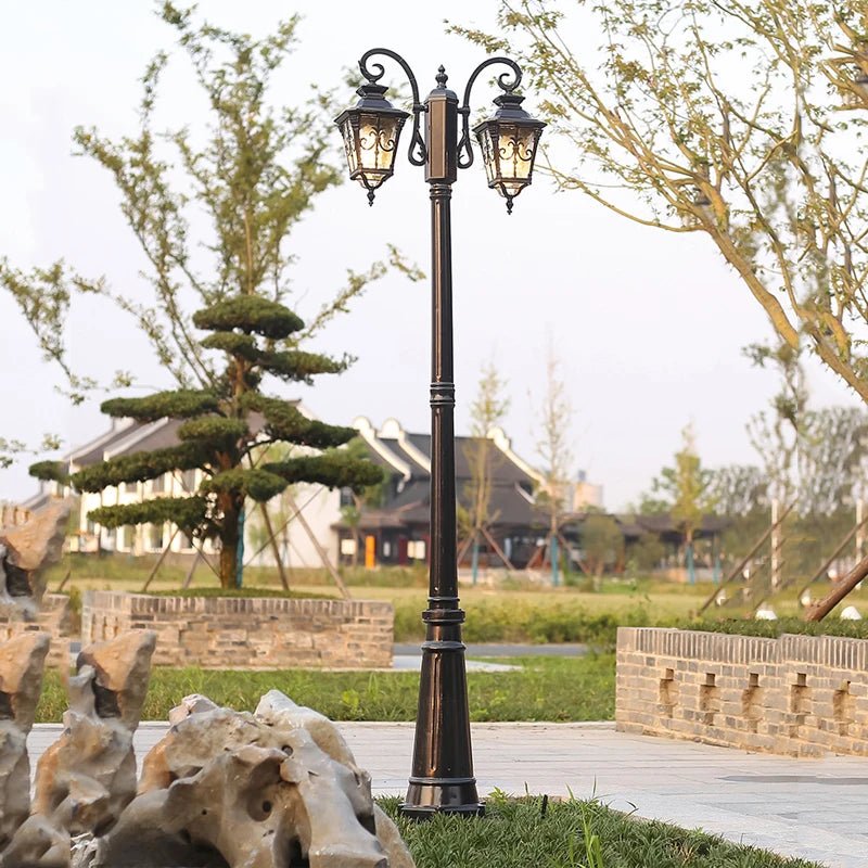 Luminaire Extérieur Lampadaire Villa Style Européen Étanche Double Tête 230 cm - Luminous Place