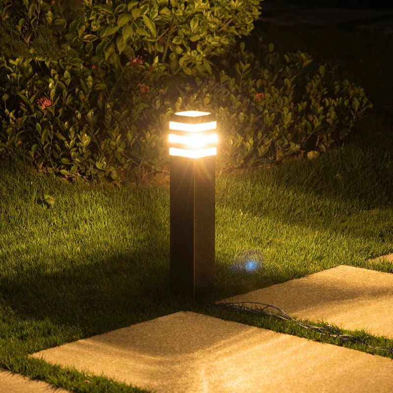 Luminaire Extérieur LED en Aluminium Étanche E27 pour Pelouse et Jardin - Luminous Place